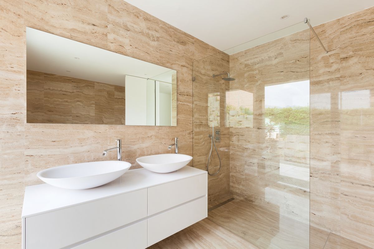 atlanta-modern-bathroom-shower-glass-doors-frameless
